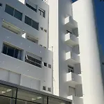 Elegant Et Parking Dans Batiment Historique Daire *