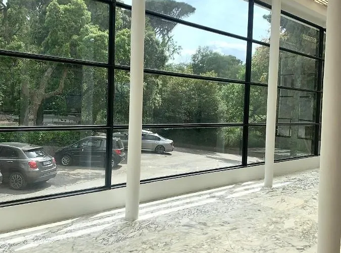 Apartment Elegant Et Parking Dans Batiment Historique Saint-Tropez