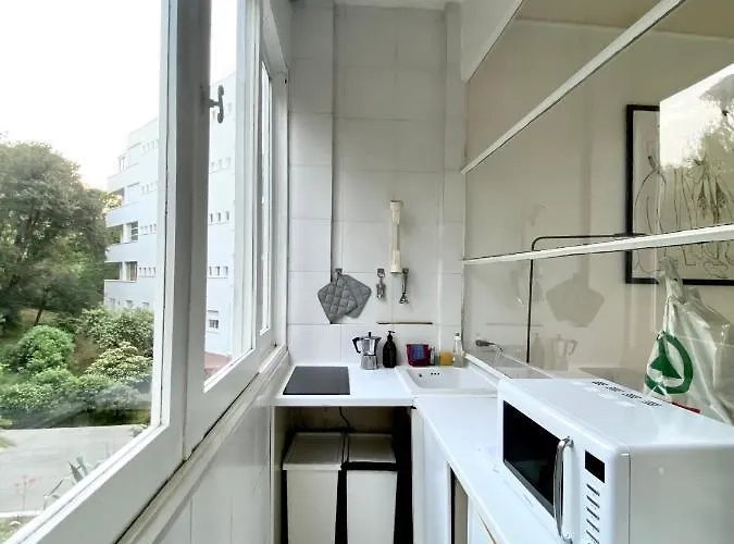 Elegant Et Parking Dans Batiment Historique * Saint-Tropez