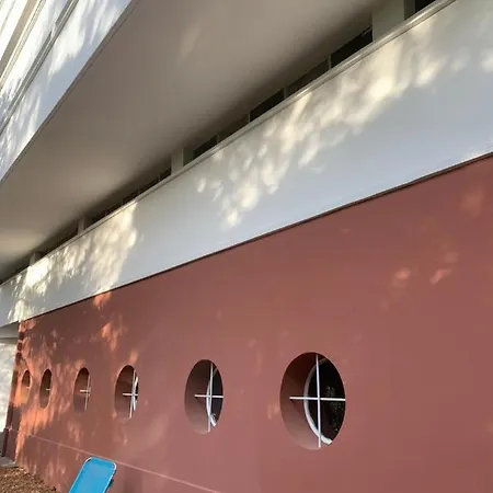 Appartement élégant Dans Batiment Historique Saint-Tropez