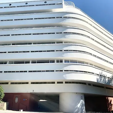 Elegant Et Parking Dans Batiment Historique 아파트 *