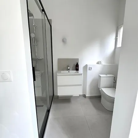 Appartement élégant Dans Batiment Historique Saint-Tropez