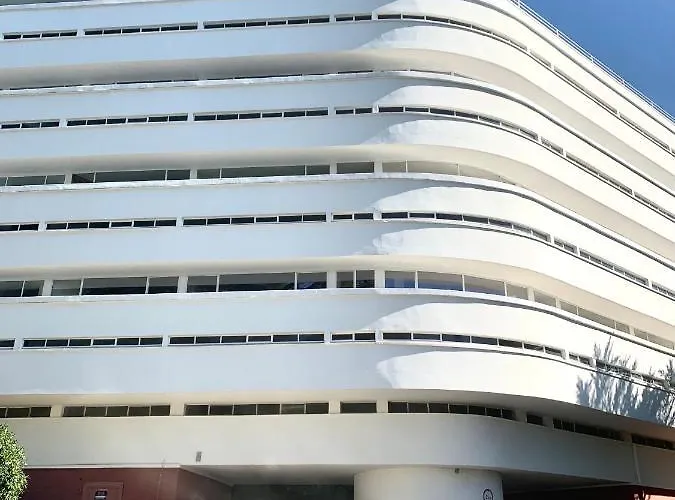 Elegant Et Parking Dans Batiment Historique Apartment *